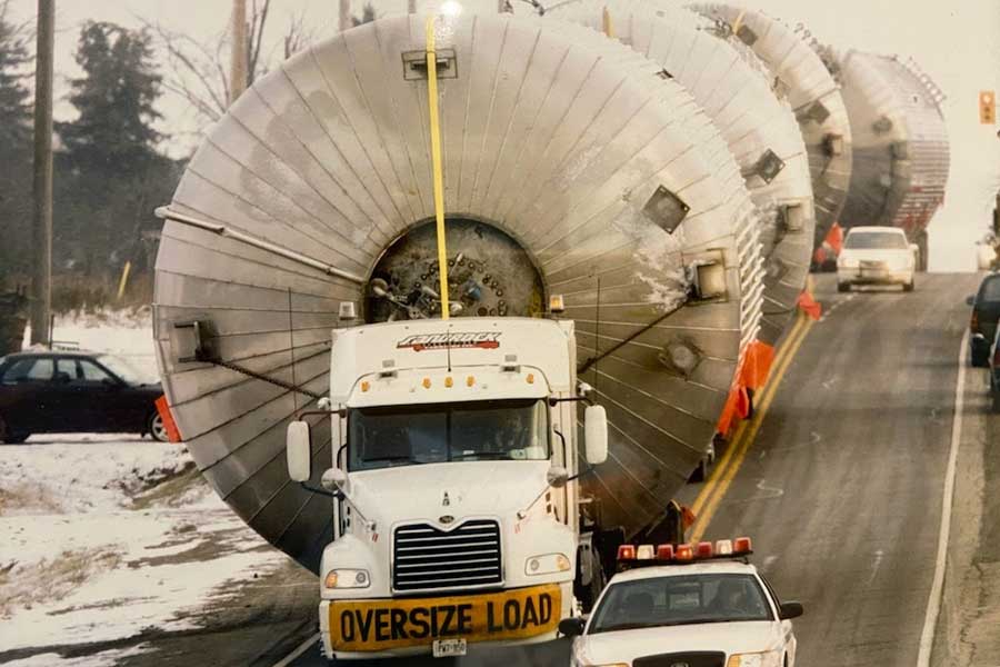 Canadian Heavy Haul Trucking Company